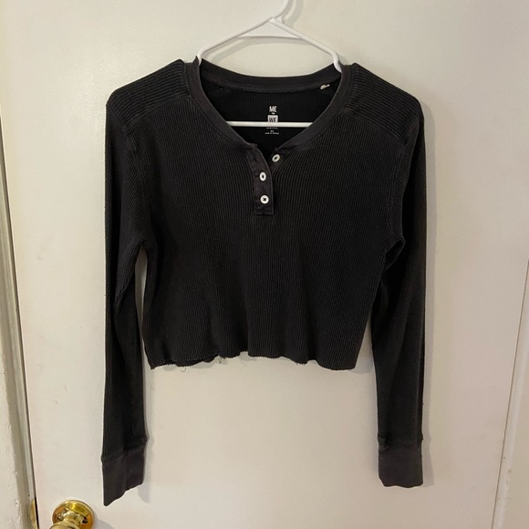 PacSun Tops - PACSUN long sleeve buttoned tshirt